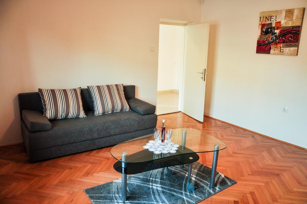 Apartment Rezo ザダル エクステリア 写真